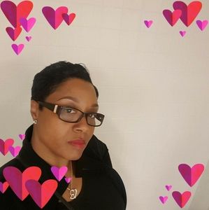 Meet your Posher, Catina